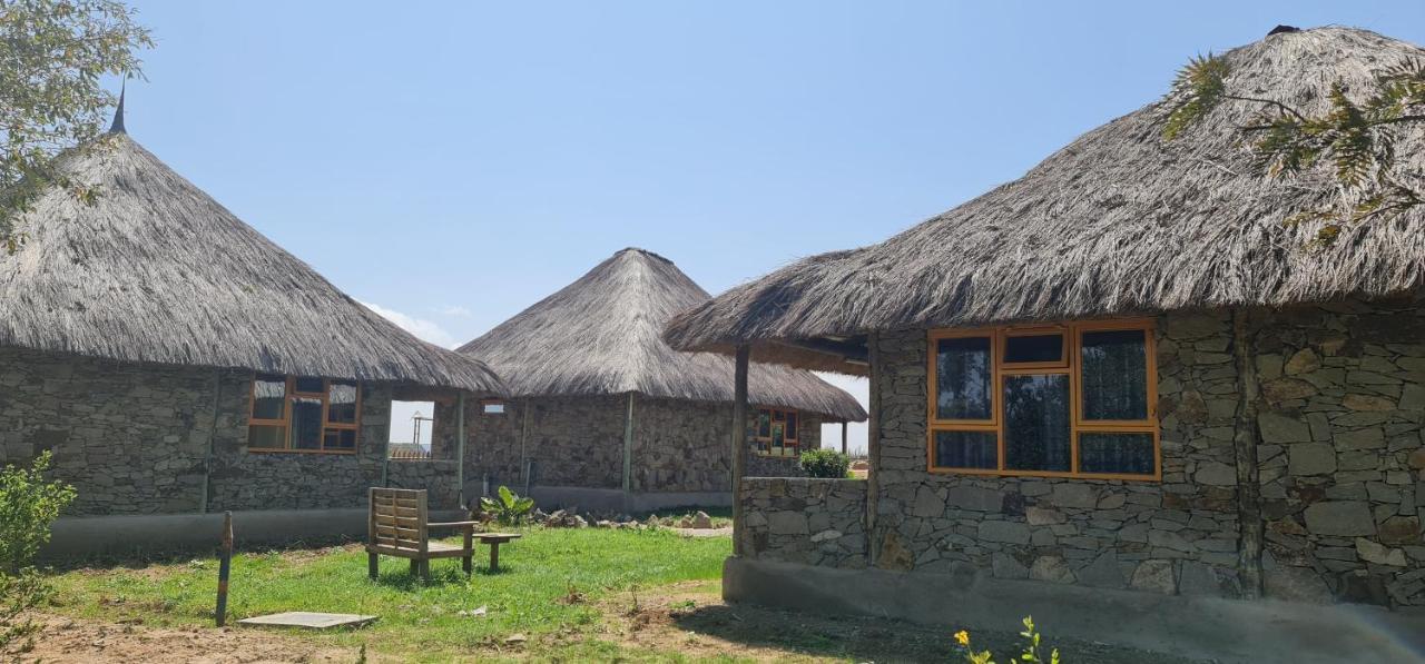 Le Tai Village Resort Near Solio Game Reserve Mweiga ภายนอก รูปภาพ