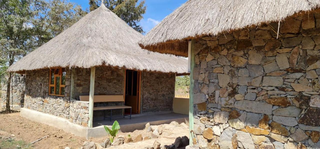 Le Tai Village Resort Near Solio Game Reserve Mweiga ภายนอก รูปภาพ