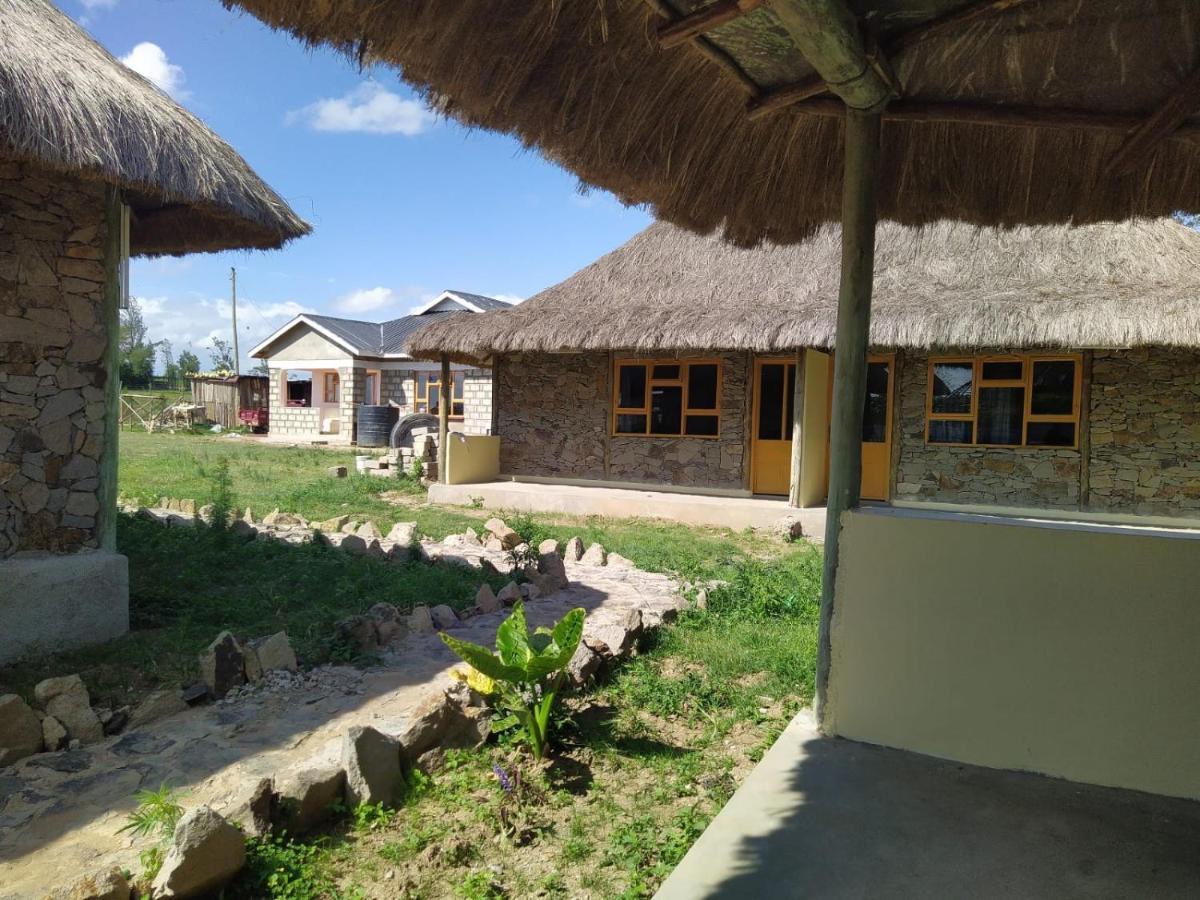 Le Tai Village Resort Near Solio Game Reserve Mweiga ภายนอก รูปภาพ
