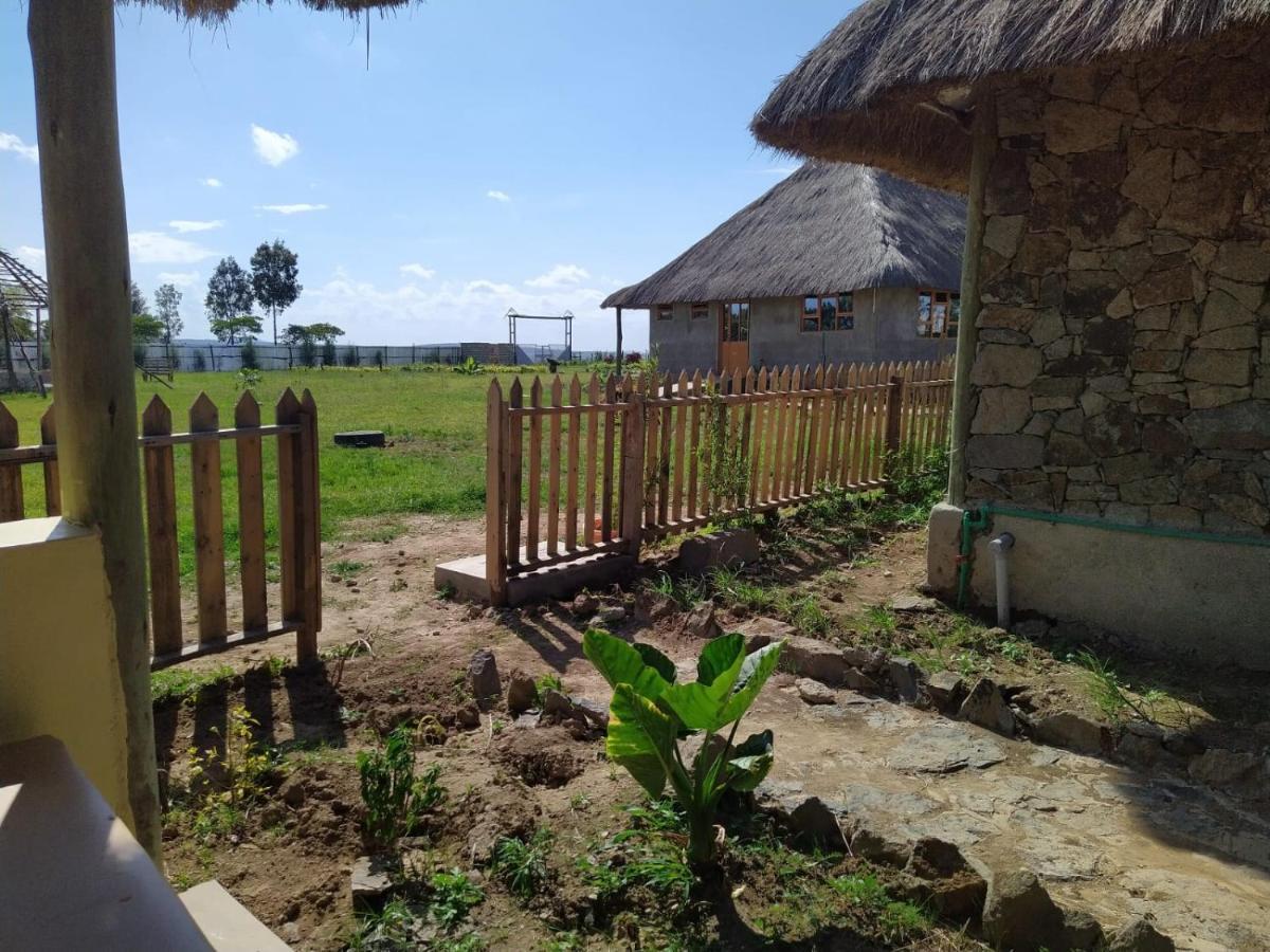 Le Tai Village Resort Near Solio Game Reserve Mweiga ภายนอก รูปภาพ