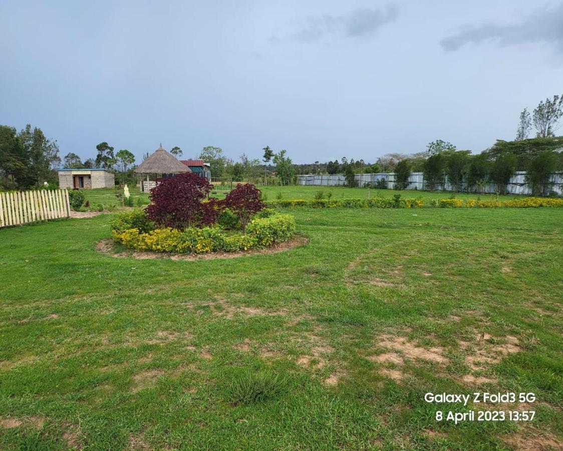 Le Tai Village Resort Near Solio Game Reserve Mweiga ภายนอก รูปภาพ