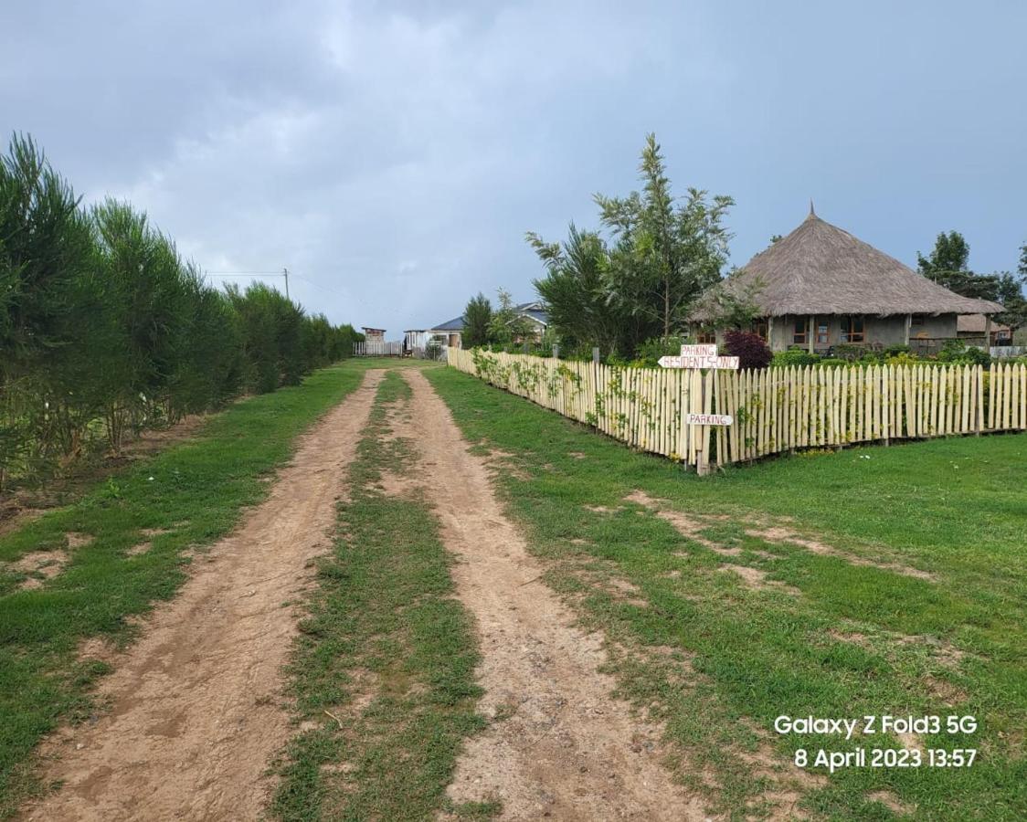 Le Tai Village Resort Near Solio Game Reserve Mweiga ภายนอก รูปภาพ