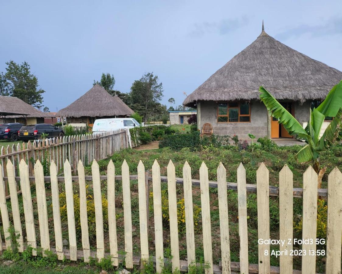 Le Tai Village Resort Near Solio Game Reserve Mweiga ภายนอก รูปภาพ
