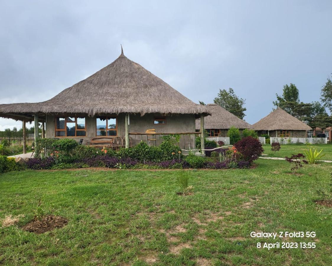 Le Tai Village Resort Near Solio Game Reserve Mweiga ภายนอก รูปภาพ